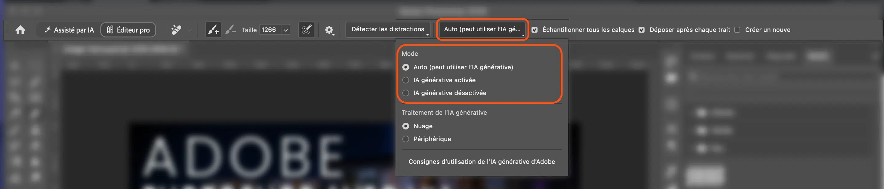 Capture d'écran de Photoshop montrant le menu Auto (peut utiliser l'IA générative) avec les options IA générative et traitement (Nuage/Périphérique). Est affiché en haut de l'interface.